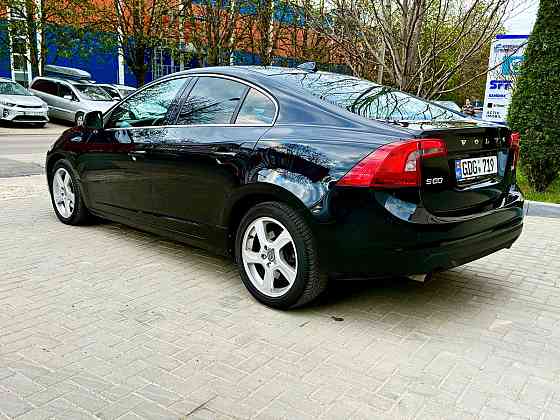 Volvo S60 2012 год Кишинёв Кишинёв