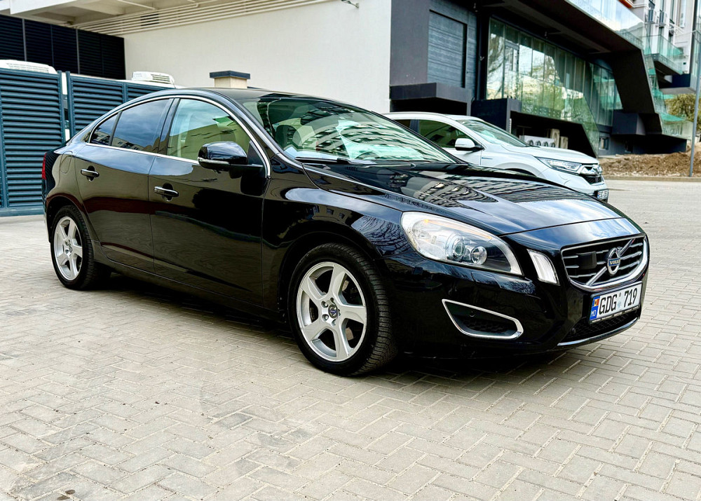 Volvo S60 2012 год Кишинёв Кишинёв - изображение 3