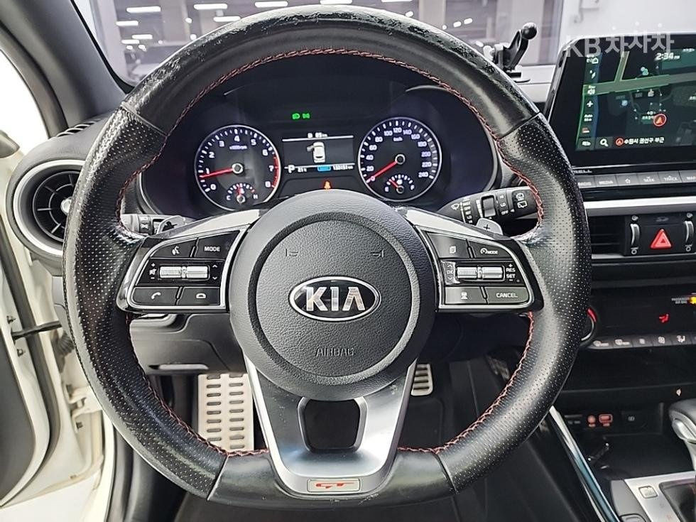 KIA K3 Chişinău - fotografie 8