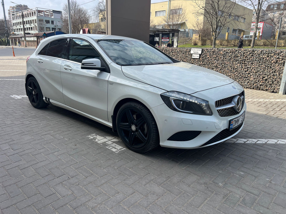 Mercedes A-Class 2015 an Chişinău Chişinău - fotografie 1