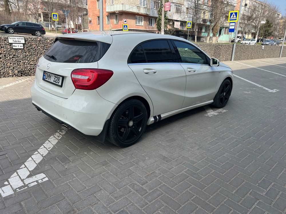 Mercedes A-Class 2015 an Chişinău Chişinău - fotografie 3