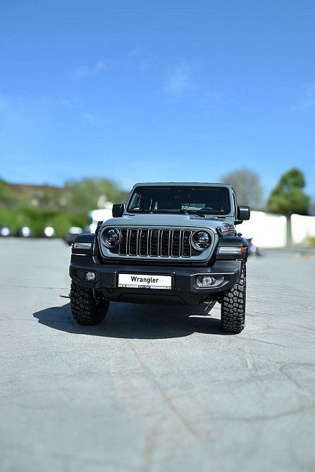 Jeep Wrangler 2024 an Chişinău Chişinău - fotografie 1