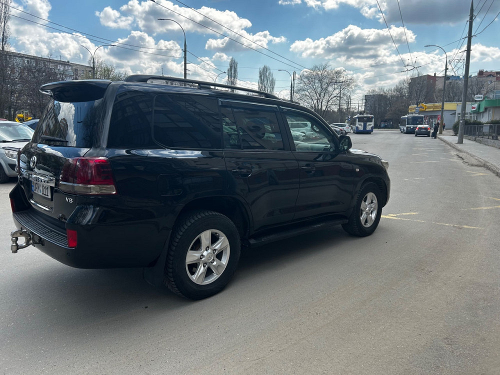 Toyota Land Cruiser 2008 год Кишинёв Кишинёв - изображение 3