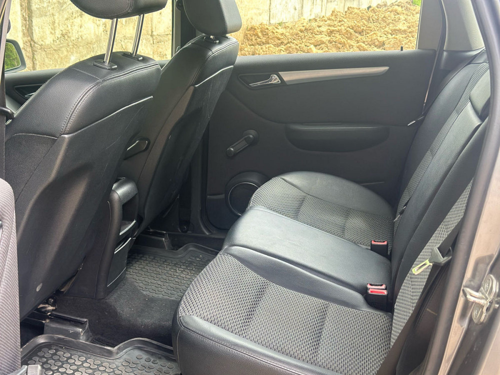 Mercedes B-Class 2008 an Chişinău Chişinău - fotografie 8