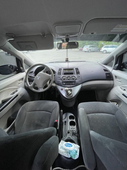 Mitsubishi Grandis 2006 год Бендеры Бендеры - изображение 6