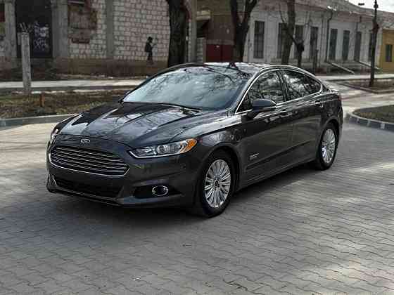 Ford Fusion 2016 an Bender Bender