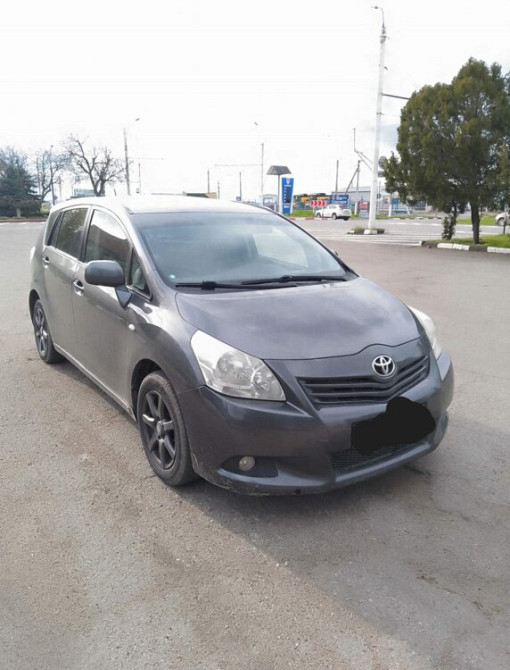 Toyota Verso 2010 год Тирасполь Тирасполь - изображение 3