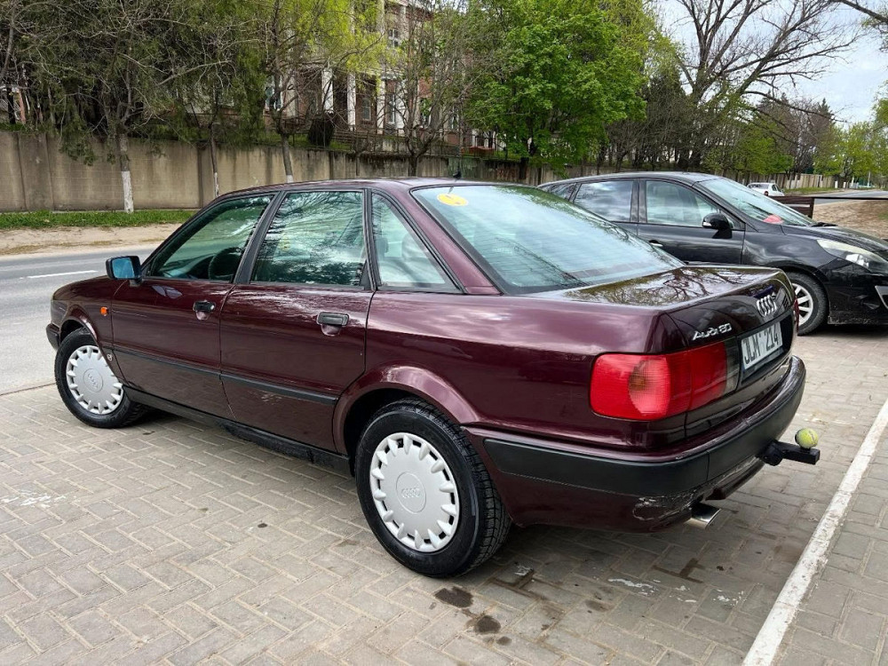 Audi 80 1995 год Кишинёв Кишинёв - изображение 10