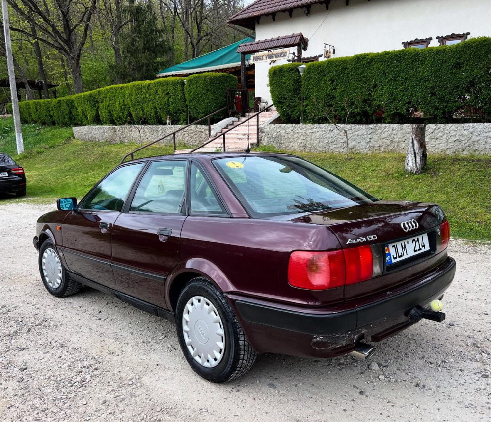 Audi 80 1995 год Кишинёв Кишинёв - изображение 7