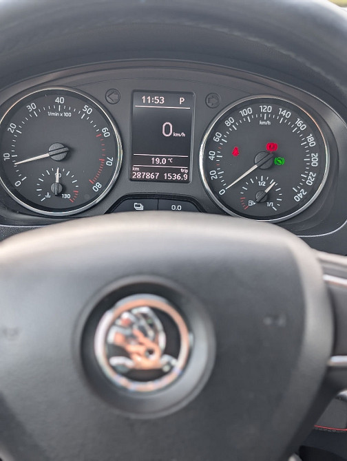 Skoda Rapid 2013 год Кишинёв Кишинёв - изображение 10