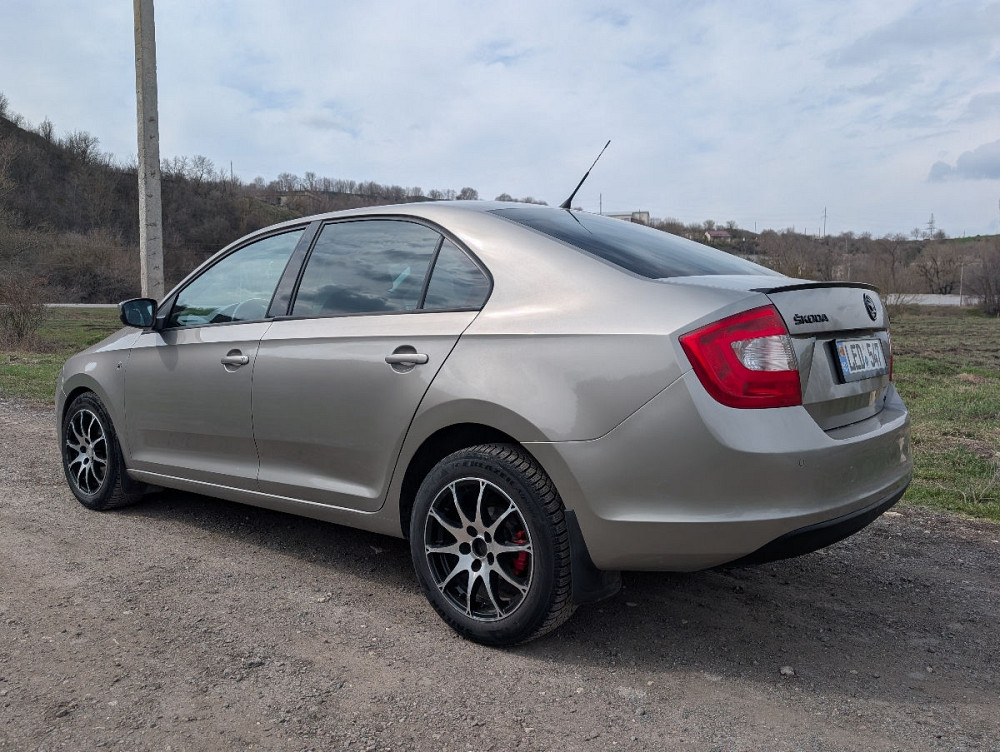 Skoda Rapid 2013 год Кишинёв Кишинёв - изображение 2