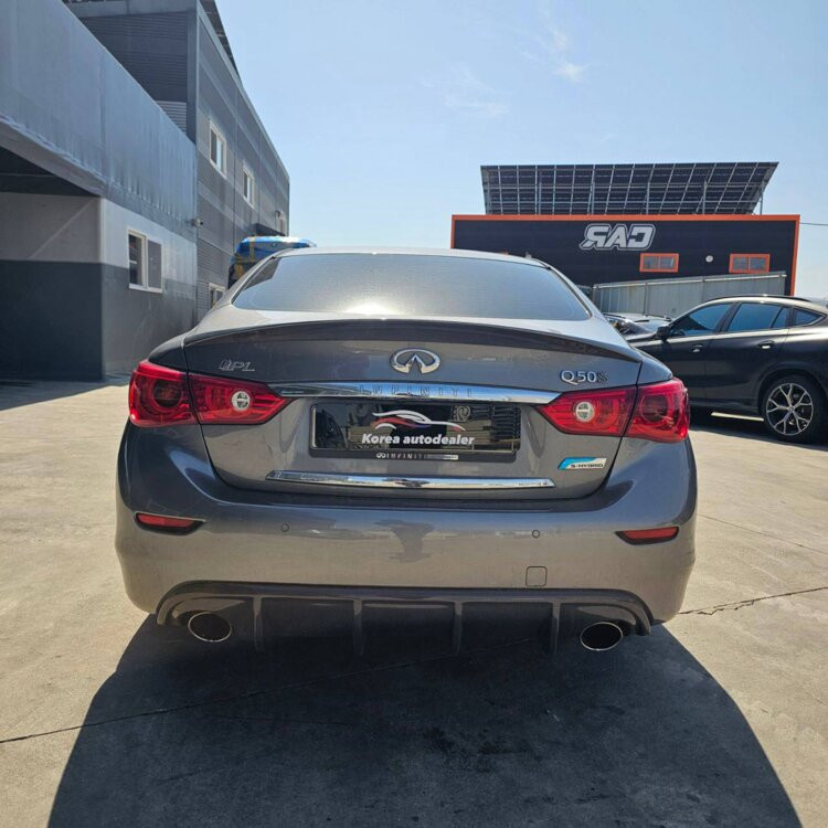 Infiniti Q 2016 an Bender Bender - fotografie 9