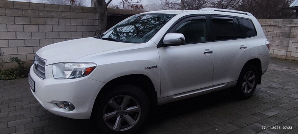 Toyota Highlander 2009 an Bender Bender - fotografie 4