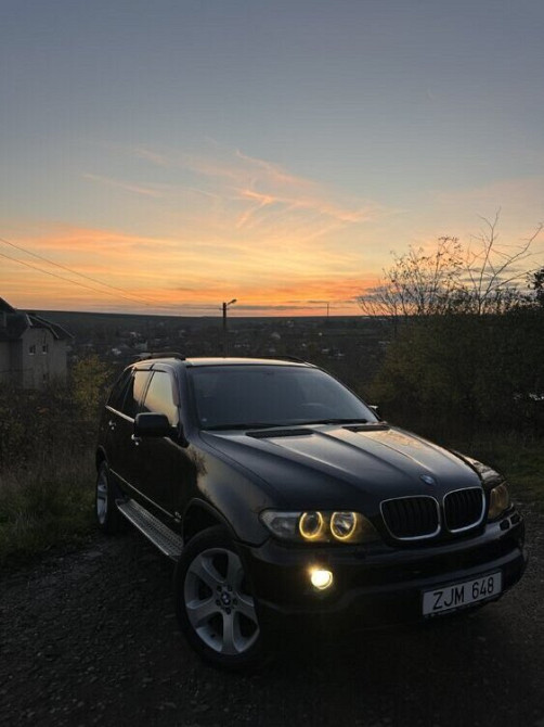 BMW X5 2004 an Bender Bender - fotografie 1
