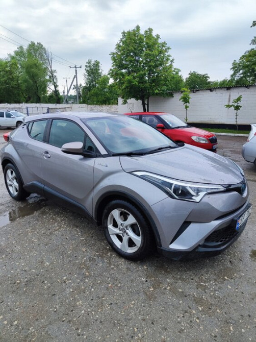 Toyota C-HR 2019 an Chişinău Chişinău - fotografie 3