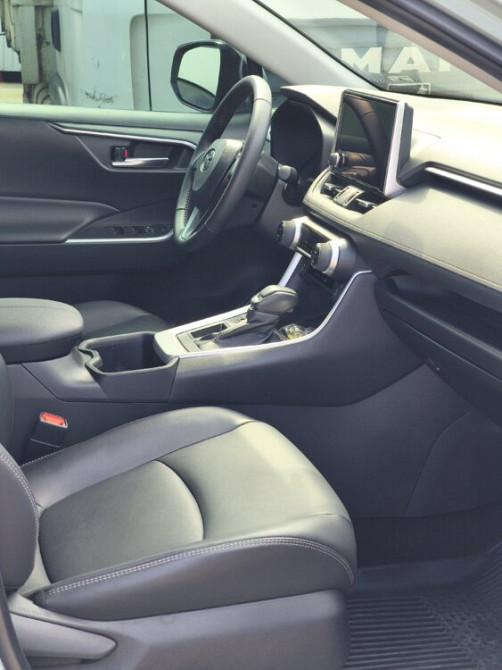 Toyota RAV4 2023 an Tiraspol Tiraspol - fotografie 5