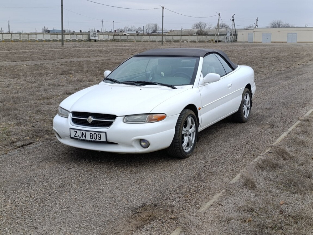Chrysler Stratus 1997 an Bender Bender - fotografie 1
