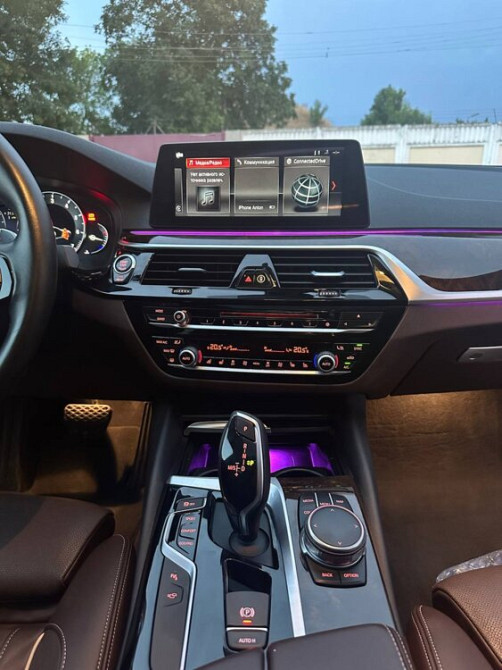 BMW seria 5 2017 an Chişinău Chişinău - fotografie 1