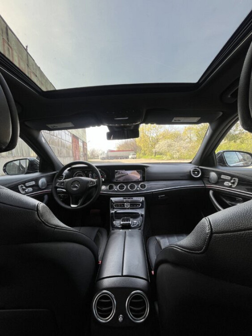 Mercedes E-Class 2017 an Tiraspol Tiraspol - fotografie 7