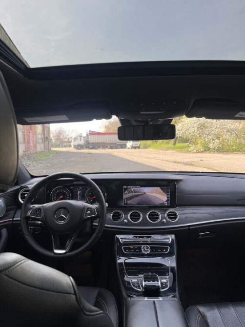 Mercedes E-Class 2017 an Tiraspol Tiraspol - fotografie 6