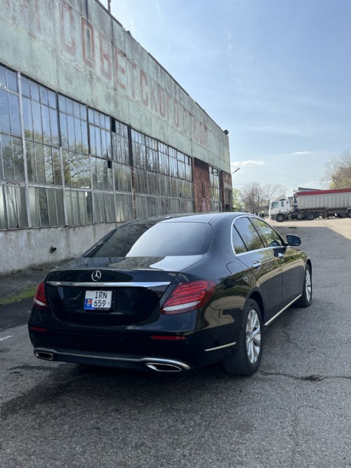 Mercedes E-Class 2017 an Tiraspol Tiraspol - fotografie 8