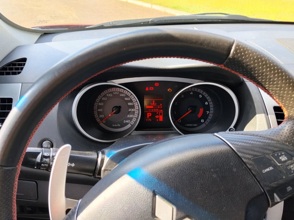 Mitsubishi Outlander 2009 год Тирасполь Тирасполь - изображение 3