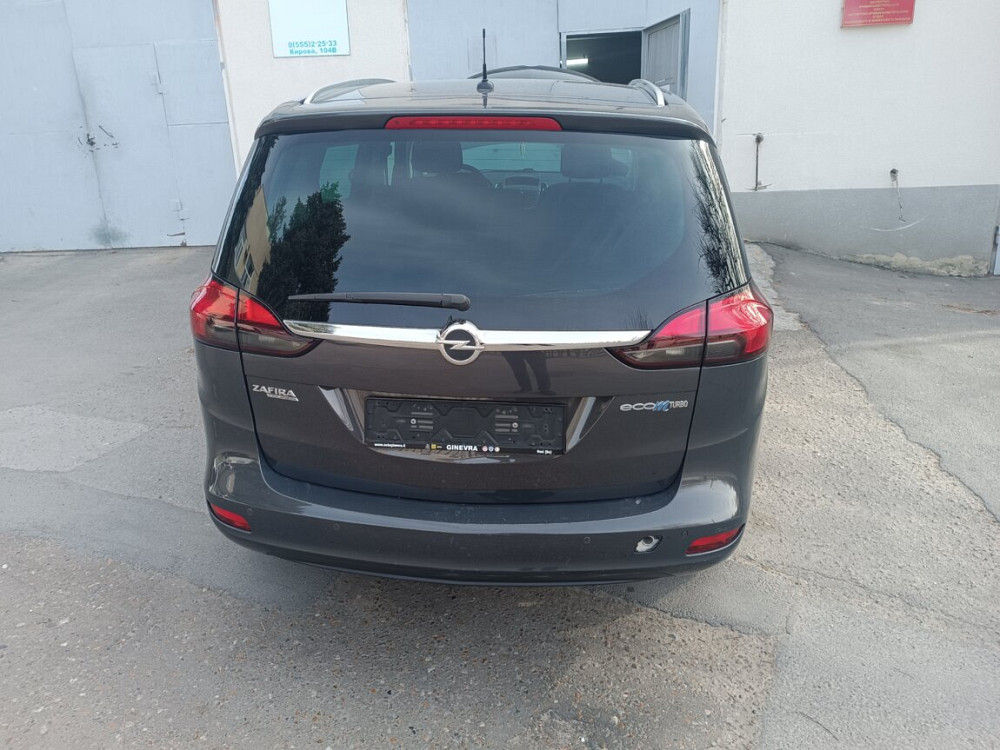 Opel Zafira 2015 год Каменка Каменка - изображение 3