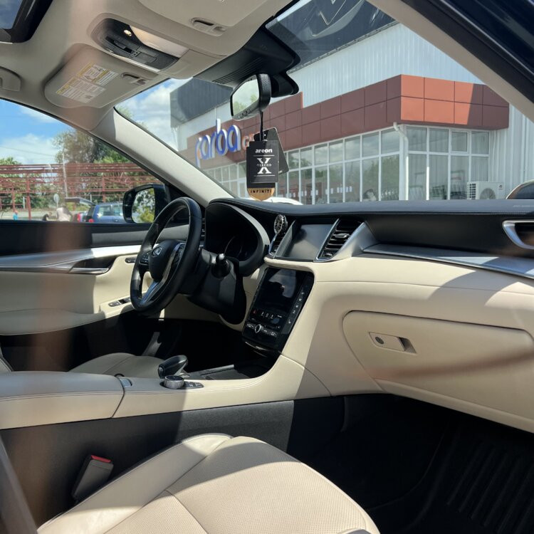 INFINITI QX50 Bender - fotografie 9