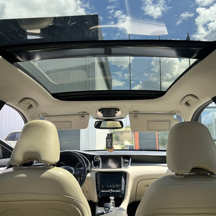 INFINITI QX50 Bender - fotografie 8