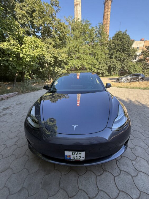 Tesla Model 3 2022 год Бендеры Бендеры - изображение 1