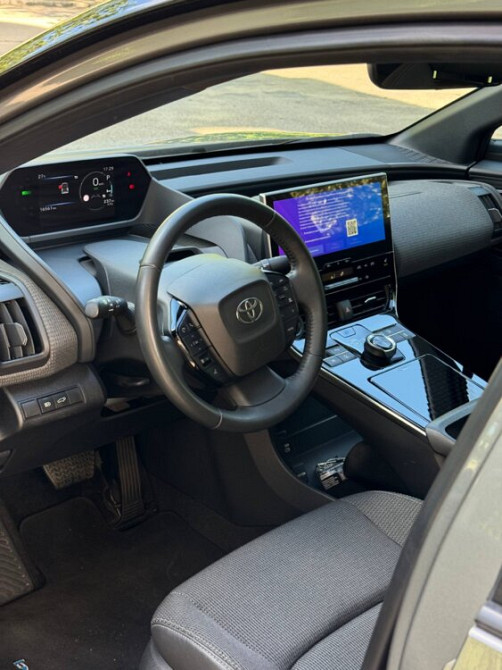 Продам Toyota BZ4x Европеец Тирасполь - изображение 8