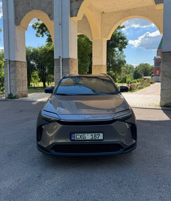 Продам Toyota BZ4x Европеец Тирасполь - изображение 3
