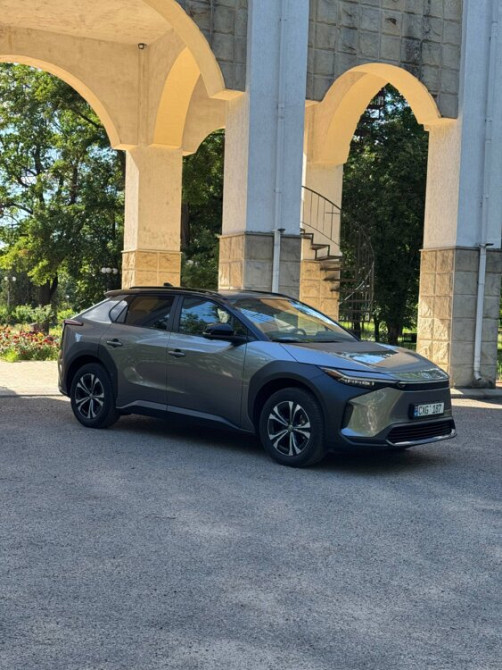 Продам Toyota BZ4x Европеец Тирасполь - изображение 1