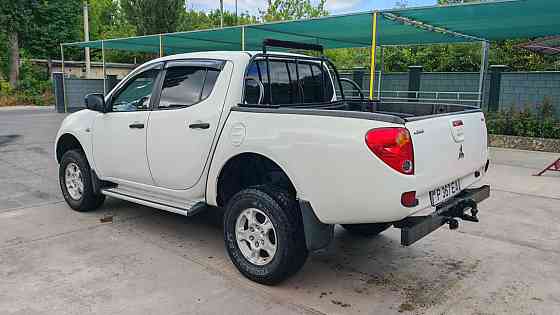 Mitsubishi L200 2.5DiD 2007г. Rîbnița
