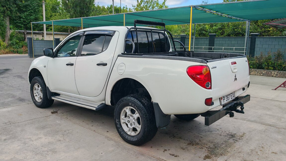 Mitsubishi L200 2.5DiD 2007г. Рыбница - изображение 3