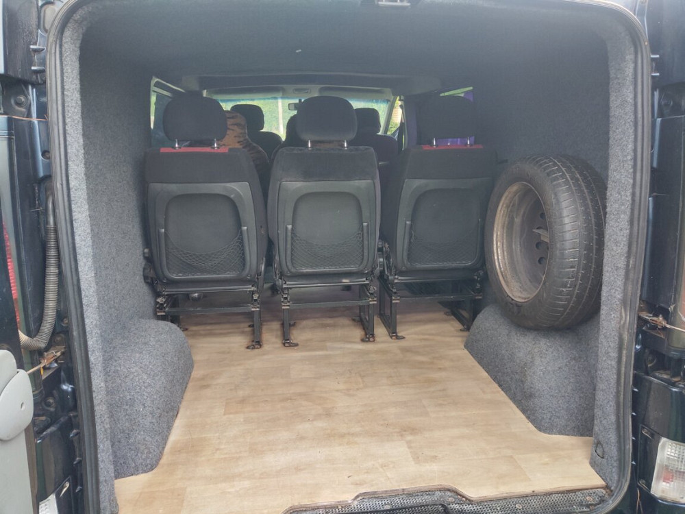 Opel Vivaro 2002 год Слободзея Slobozia - fotografie 2