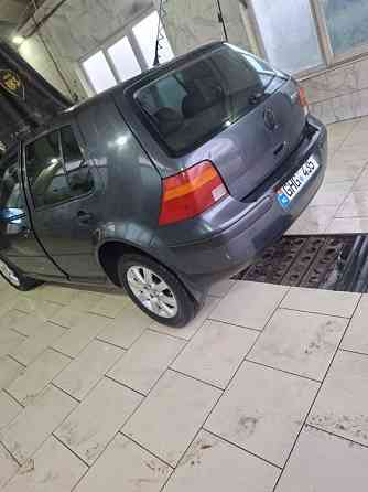 Volkswagen Golf 2000 an Slobozia Slobozia
