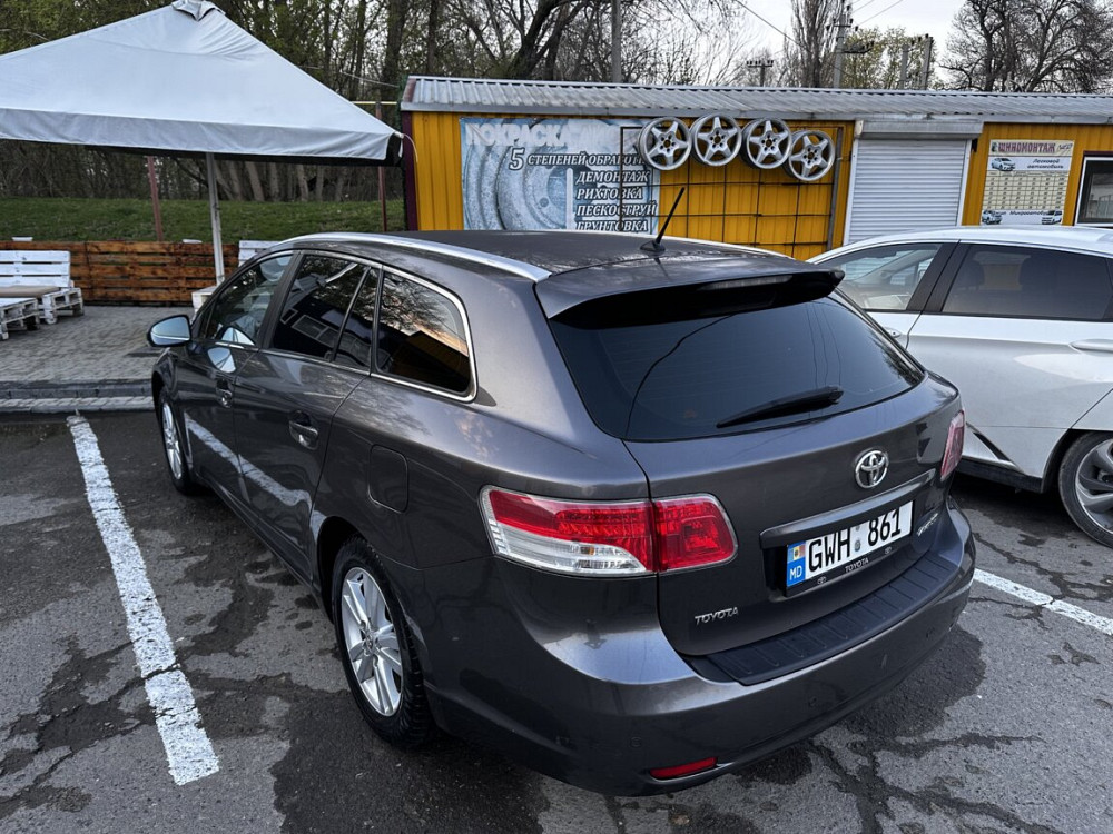 Продам Toyota Avensis 2010 Рыбница - изображение 2