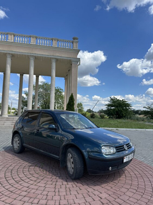 Volkswagen Golf 2003 an Parcani Parcani - fotografie 1