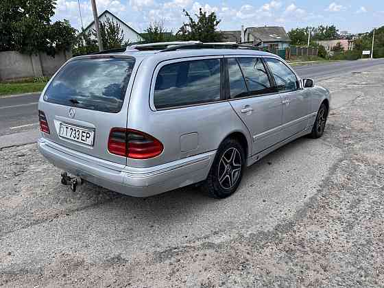 Mercedes E-Class 1999 an Sucleia Sucleia