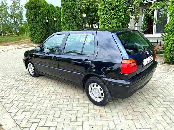 Volkswagen Golf 1995 год Суклея Суклея