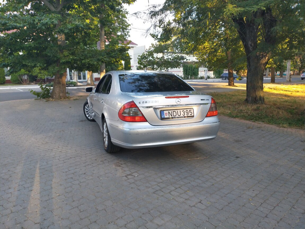 Е280 CDI Sucleia - fotografie 2