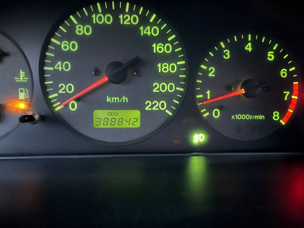 Mazda 323 1999 год Тирасполь Тирасполь - изображение 9