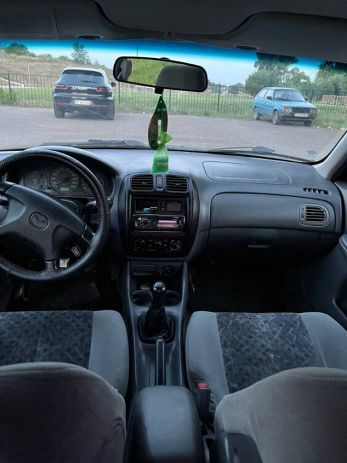 Mazda 323 1999 год Тирасполь Тирасполь - изображение 7