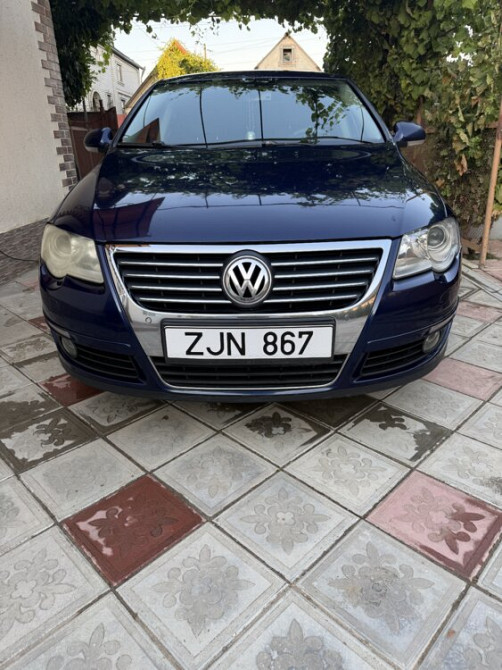 Volkswagen Passat 2008 год Парканы Парканы - изображение 3