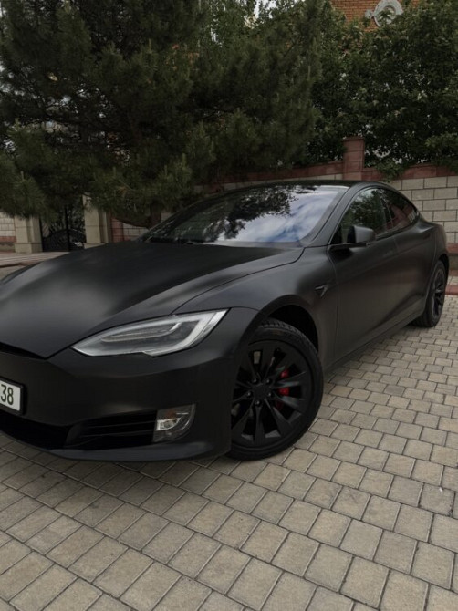 Tesla Model S 2020 an Tiraspol Tiraspol - fotografie 1