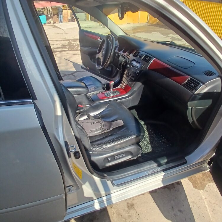 Lexus ES 2002 an Rîbnița Rîbnița - fotografie 4