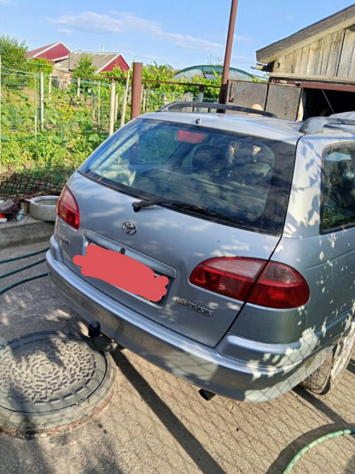 Toyota Avensis 2002 an Bender Bender - fotografie 3