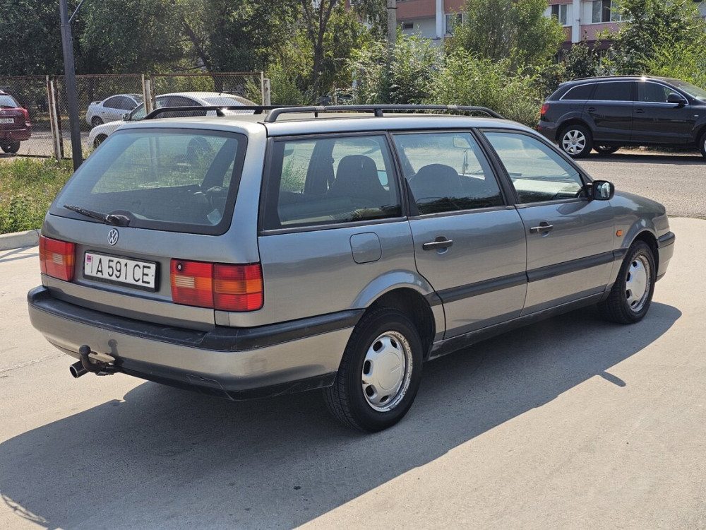 Volkswagen Passat 1994 год Тирасполь Tiraspol - fotografie 3