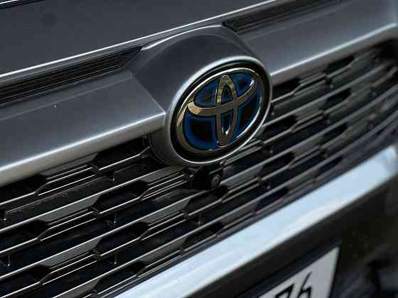Toyota RAV4 Hybrid Тирасполь